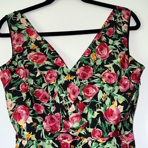 GARNET HILL Evening Dress 100% Silk Vibrant Colorful Rose Floral Fit & Flare